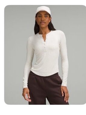 lululemon athletica Hold Tight Long-Sleeve Henley - bone sz 12